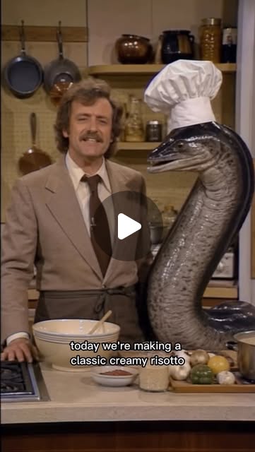 Michael & The Eel S01E01 — Extra slimy