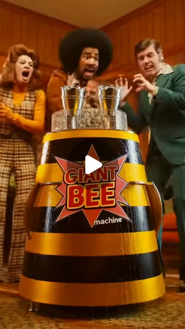 666 Toys S01E04 — Giant Bee Machine